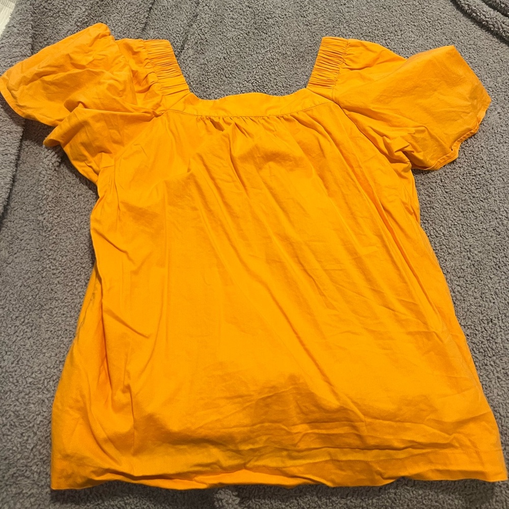 Loft puff sleeve top